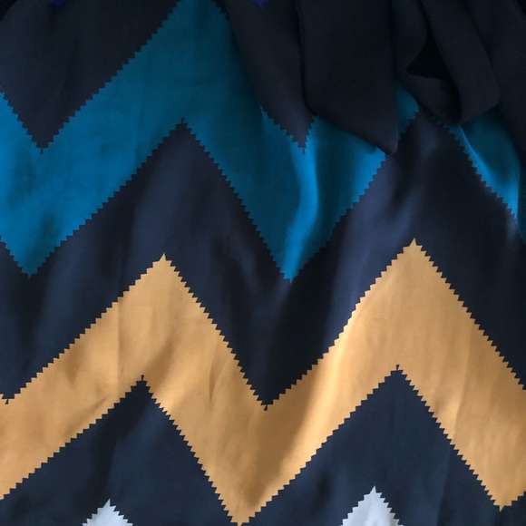 Patterns Dress - Picture 3 of 5